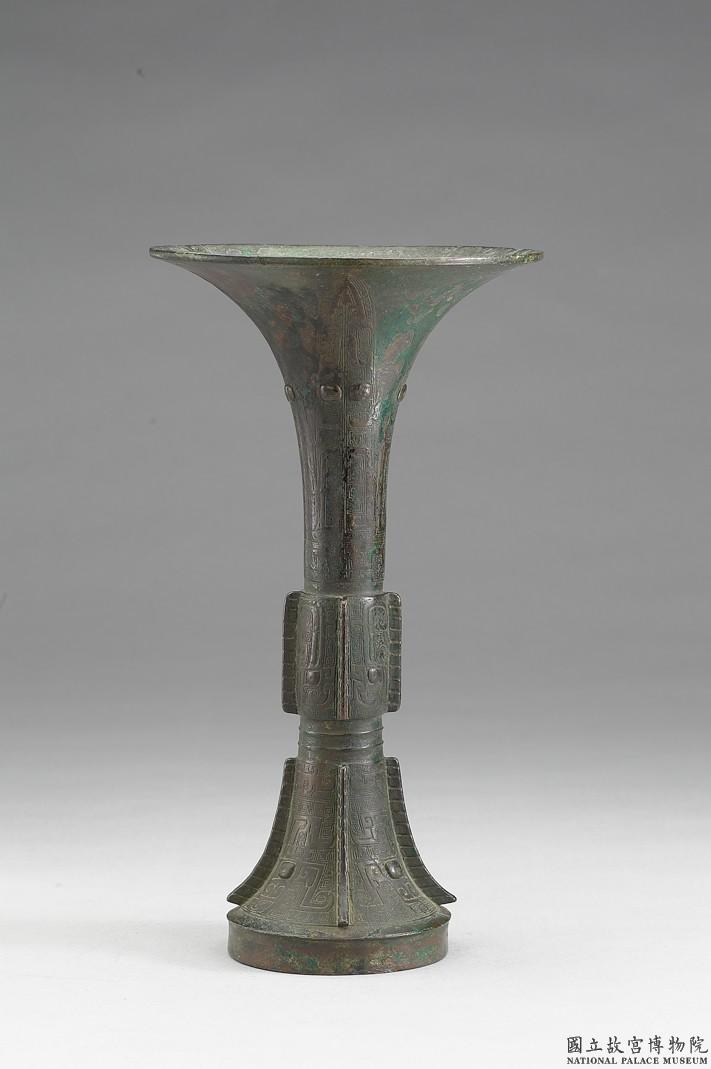 Glossaire sur les décors de bronze (suite)