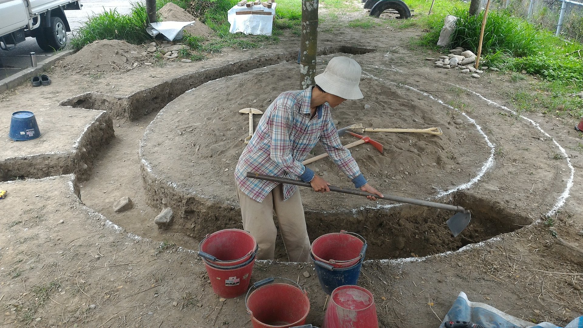 Tisser des liens affectifs au-delà du chantier