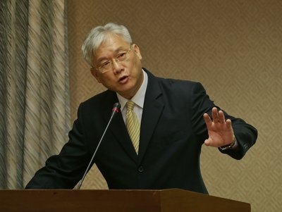 Hsia Li-yan devant le parlement pour évoquer la rencontre des deux présidents