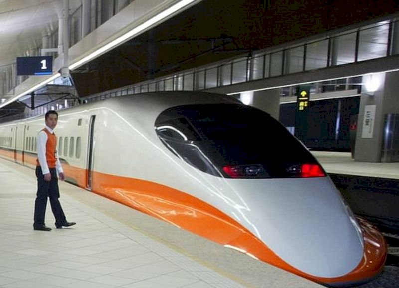 Le train à grande vitesse accueille son 500 millionième passager