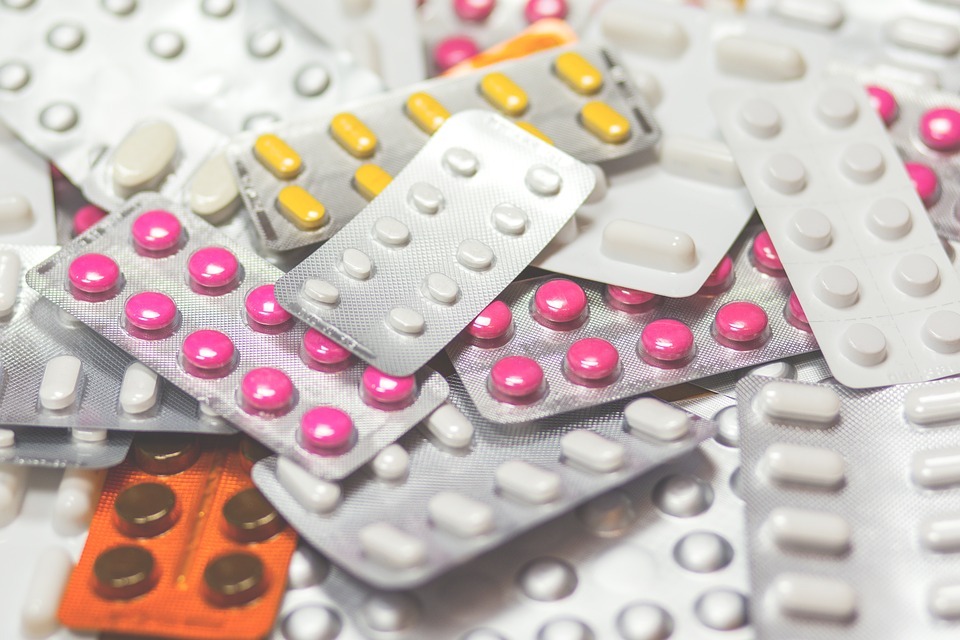 COVID-19  : Le cocktail antiviral hongkongais de Yuen Kwok-yung écarté par les spécialistes taiwanais
