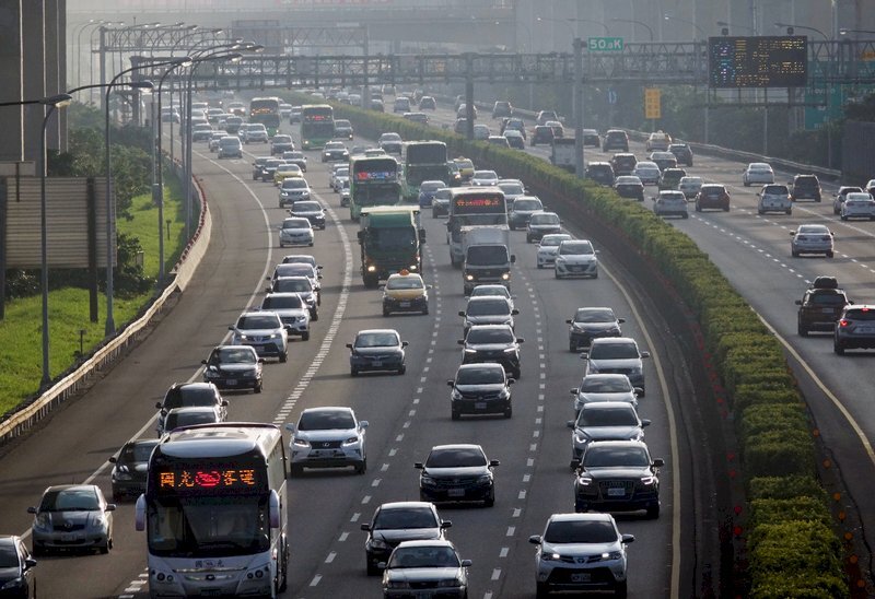 Le grand retour : embouteillages prévus sur les autoroutes nord-sud