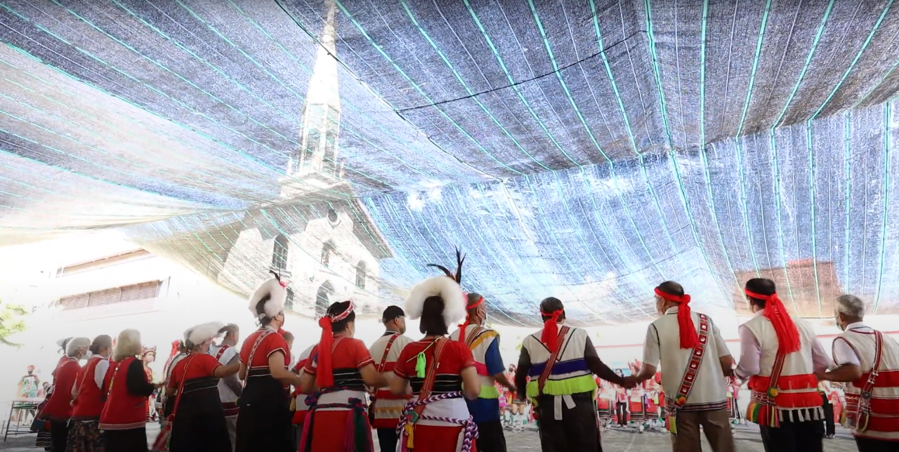 Exemple d'inculturation : les chants autochtones catholiques