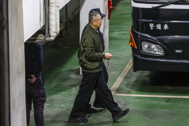 La libération conditionnelle de Ko Wen-je annulée par le tribunal de Taipei