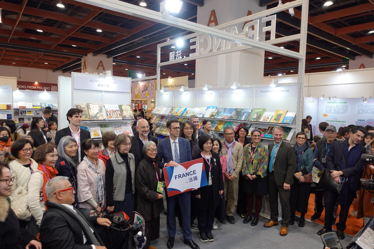 Ouverture du pavillon France au TIBE (photo Rti) (faire défiler pour plus de photos)
